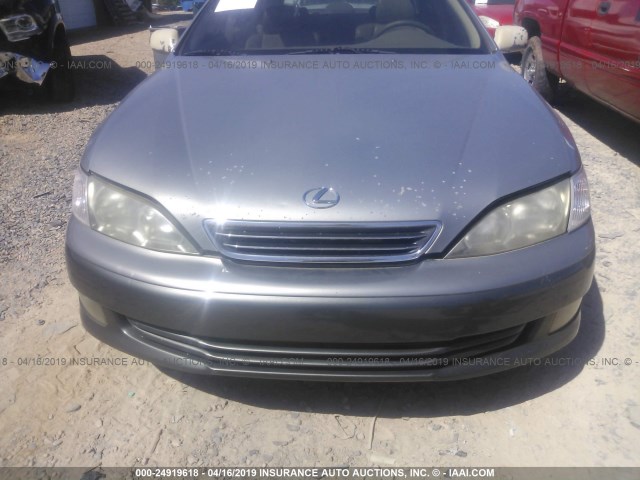 JT8BF28G7Y0258188 - 2000 LEXUS ES 300 Pewter photo 6