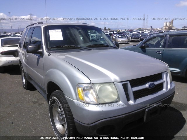 1FMYU60E52UD70793 - 2002 FORD EXPLORER SPORT SILVER photo 1