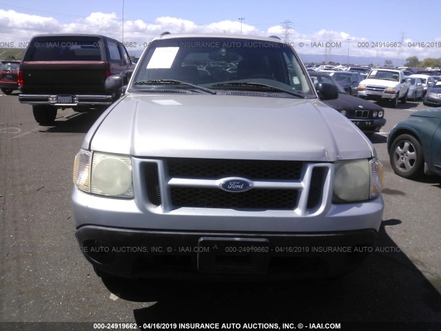 1FMYU60E52UD70793 - 2002 FORD EXPLORER SPORT SILVER photo 6