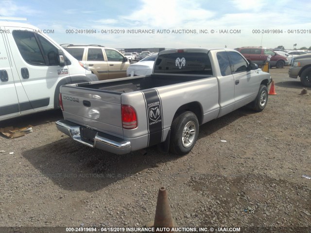 1B7GL22XXYS691761 - 2000 DODGE DAKOTA SILVER photo 4