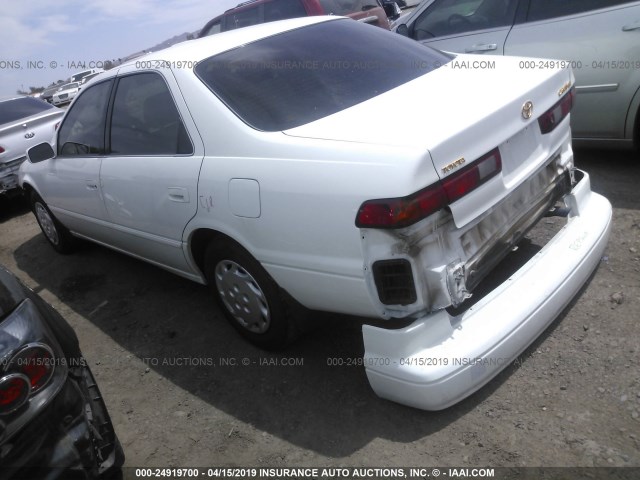 4T1BG22K6VU821632 - 1997 TOYOTA CAMRY CE/LE/XLE 白色 照片 3