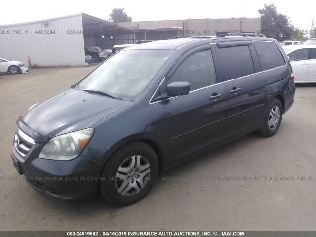 5FNRL38755B080972 - 2005 HONDA ODYSSEY EXL GRAY photo 2