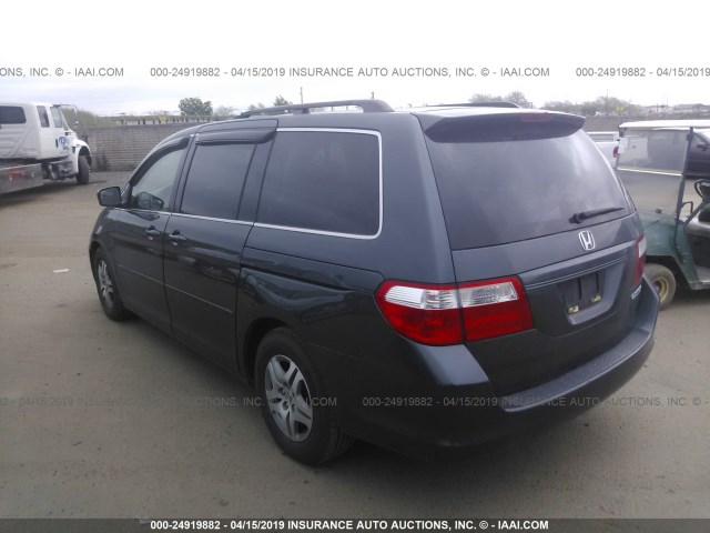 5FNRL38755B080972 - 2005 HONDA ODYSSEY EXL GRAY photo 3