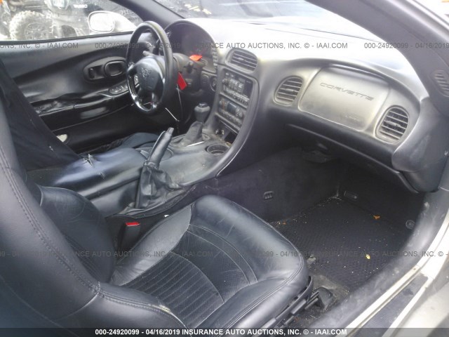 1G1YY22G1X5102446 - 1999 CHEVROLET CORVETTE 灰色 照片 5