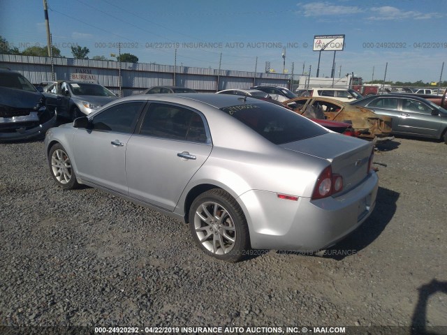 1G1ZK577X9F106217 - 2009 CHEVROLET MALIBU LTZ SILVER photo 3