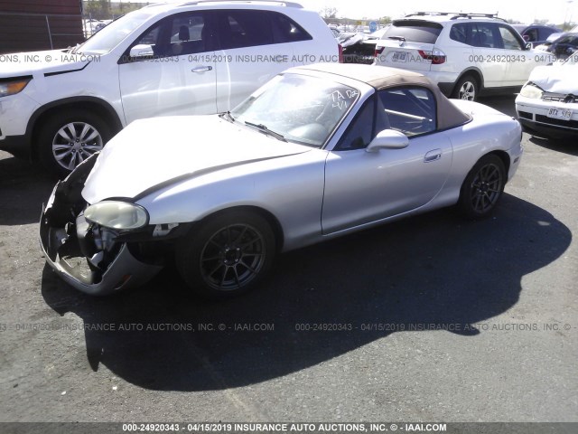 JM1NB353710201870 - 2001 MAZDA MX-5 MIATA LS SILVER photo 2