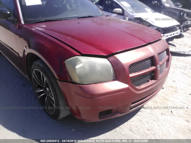 2D4FV47V86H364520 - 2006 DODGE MAGNUM SXT RED photo 6