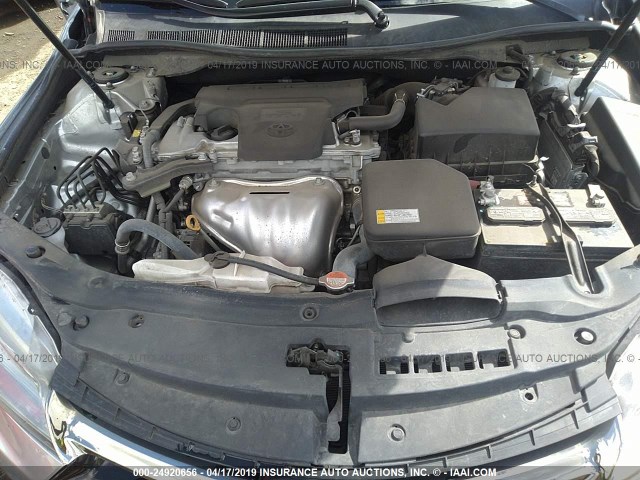 4T1BF1FK3GU215750 - 2016 TOYOTA CAMRY LE/XLE/SE/XSE SILVER photo 10