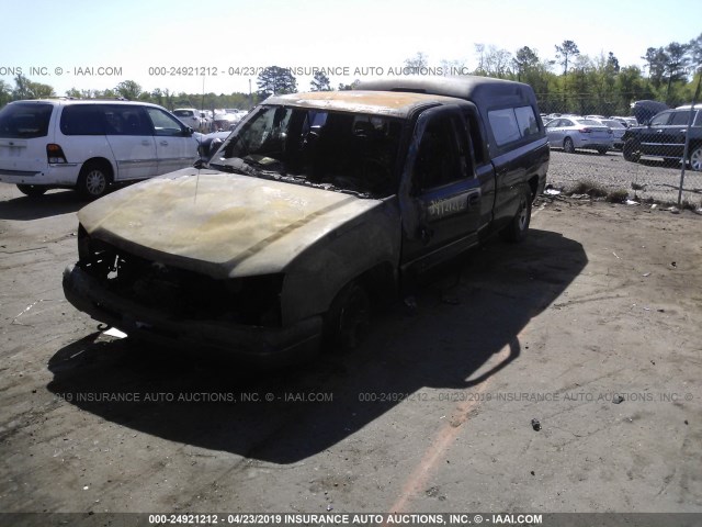 1GCEC19T63E210352 - 2003 CHEVROLET SILVERADO C1500 BLACK photo 2