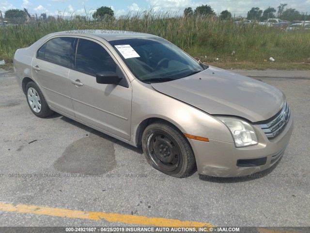 3FAHP06ZX7R115791 - 2007 FORD FUSION S BEIGE photo 1