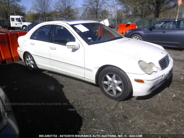 WDBRF81JX4F446847 - 2004 MERCEDES-BENZ C 240 4MATIC WHITE photo 1