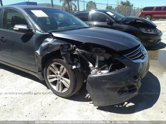 1N4BL2AP6BN421238 - 2011 NISSAN ALTIMA SR GRAY photo 6