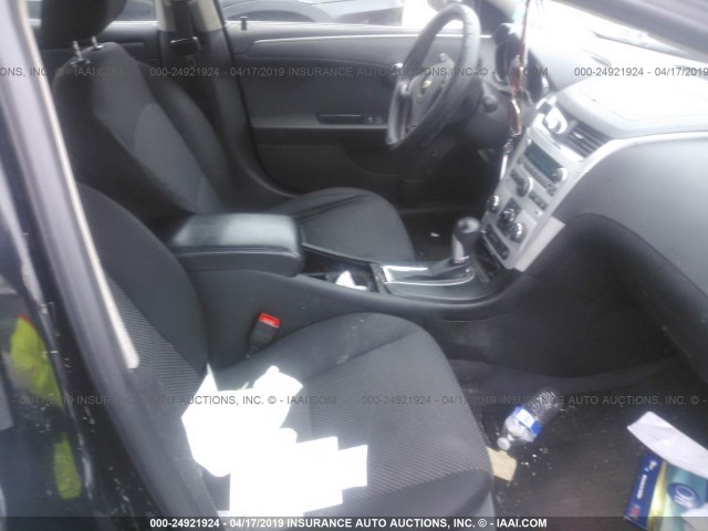 1G1ZC5E08CF107957 - 2012 CHEVROLET MALIBU 1LT 黑色 照片 5