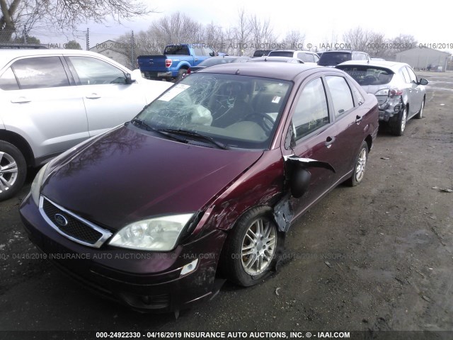 1FAFP34N27W221366 - 2007 FORD FOCUS ZX4/S/SE/SES MAROON photo 2