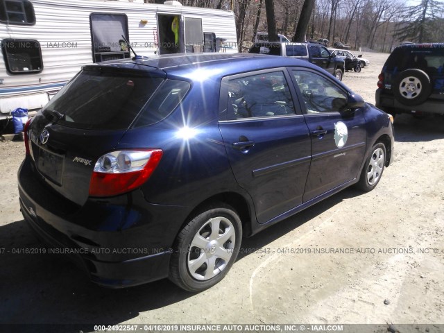 2T1KU4EE3AC390415 - 2010 TOYOTA COROLLA MATRIX  BLUE photo 4