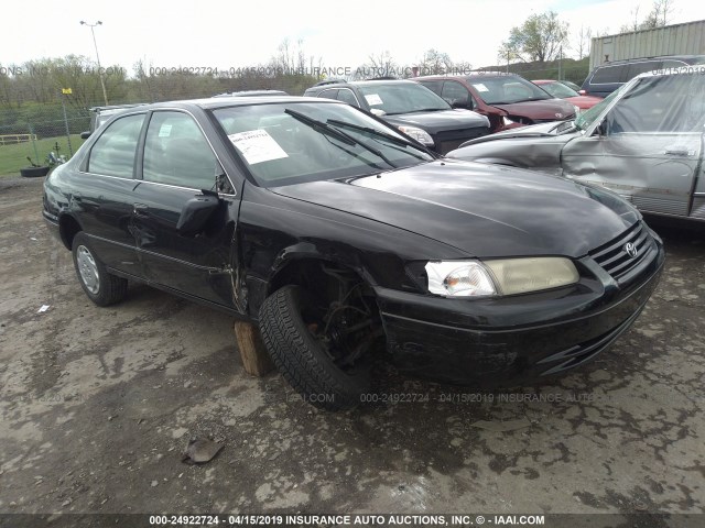 JT2BG22K7V0003072 - 1997 TOYOTA CAMRY LE/XLE Tünd mavi foto 1