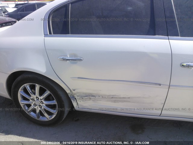 1G4HE57Y46U131295 - 2006 BUICK LUCERNE CXS WHITE photo 6