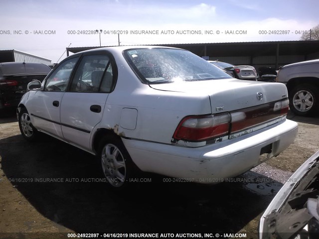 1NXBB02E1TZ463026 - 1996 TOYOTA COROLLA DX WHITE photo 3