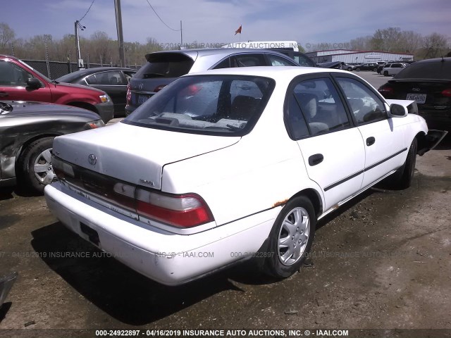 1NXBB02E1TZ463026 - 1996 TOYOTA COROLLA DX WHITE photo 4