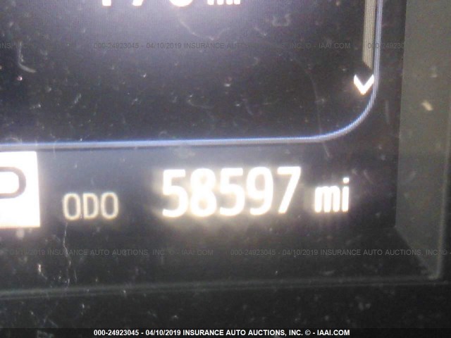 4T1BF1FK6GU240951 - 2016 TOYOTA CAMRY LE/XLE/SE/XSE 深蓝色 照片 7