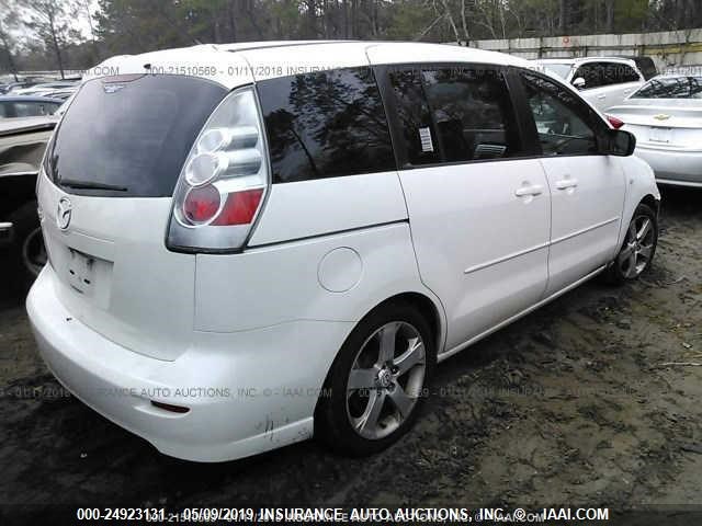 JM1CR293670146263 - 2007 MAZDA 5 WHITE photo 4