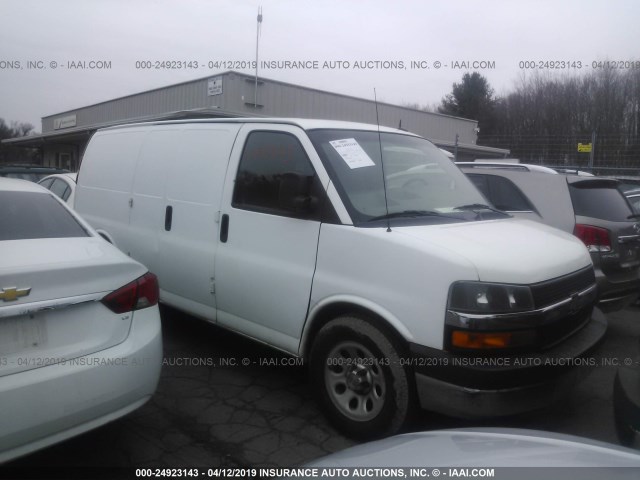 1GCSHAF47C1114139 - 2012 CHEVROLET EXPRESS G1500  WHITE photo 1