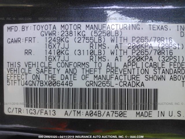 5TFTU4GN7BX006446 - 2011 TOYOTA TACOMA PRERUNNER ACCESS CAB GRAY photo 9