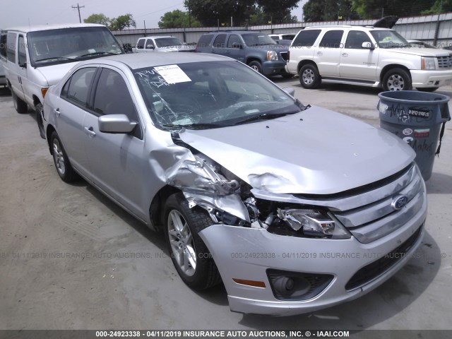 3FAHP0GA1BR265161 - 2011 FORD FUSION S SILVER photo 1