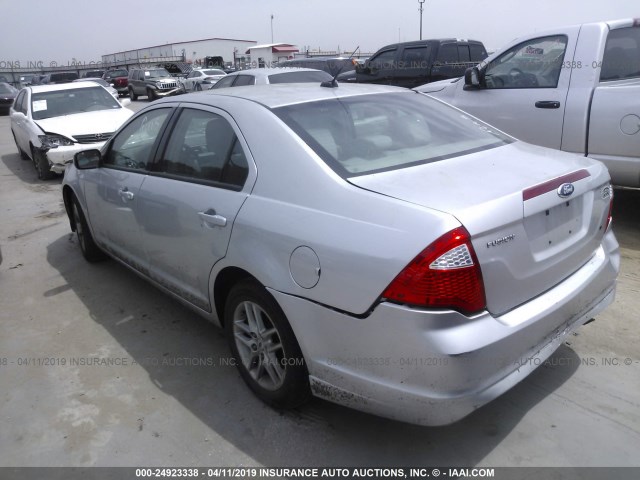 3FAHP0GA1BR265161 - 2011 FORD FUSION S SILVER photo 3