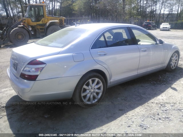 WDDNG86X98A194186 - 2008 MERCEDES-BENZ S 550 4MATIC SILVER photo 4