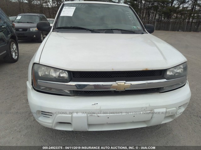 1GNDT13S462335438 - 2006 CHEVROLET TRAILBLAZER LS/LT WHITE photo 6