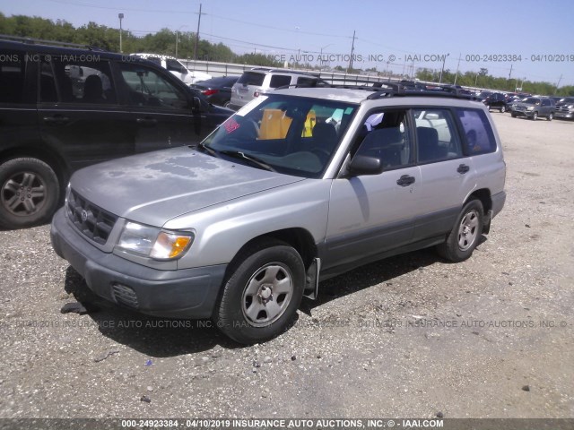 JF1SF6353YG702923 - 2000 SUBARU FORESTER L SILVER photo 2