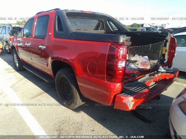 3GNFK32059G171538 - 2009 CHEVROLET AVALANCHE K1500 LTZ RED photo 3