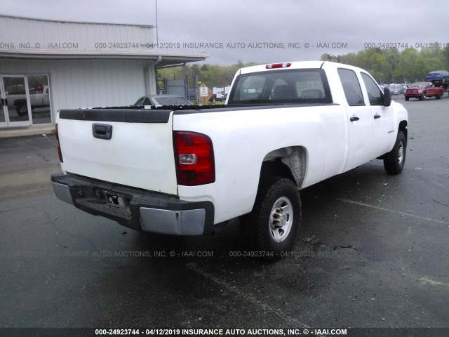 1GBHK33K18F204542 - 2008 CHEVROLET SILVERADO K3500 WHITE photo 4