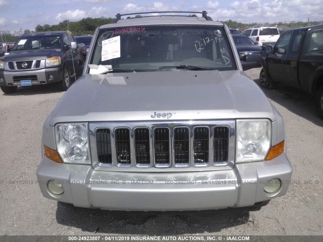 1J8HH58N18C218895 - 2008 JEEP COMMANDER LIMITED GRAY photo 6