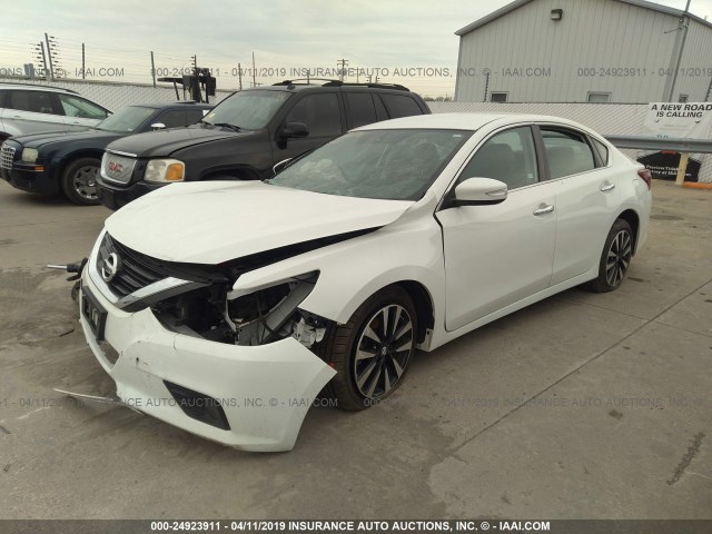 1N4AL3AP4JC154239 - 2018 NISSAN ALTIMA 2.5/S/SV/SL/SR WHITE photo 2