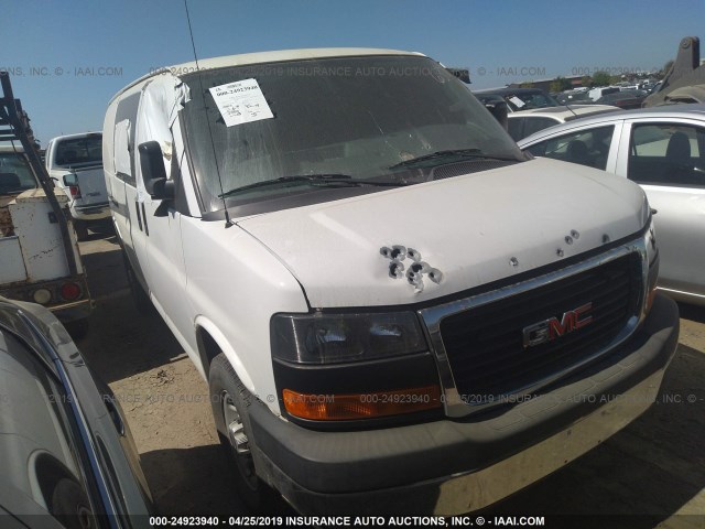 1GTW7AFF8H1911335 - 2017 GMC SAVANA G2500 WHITE photo 1