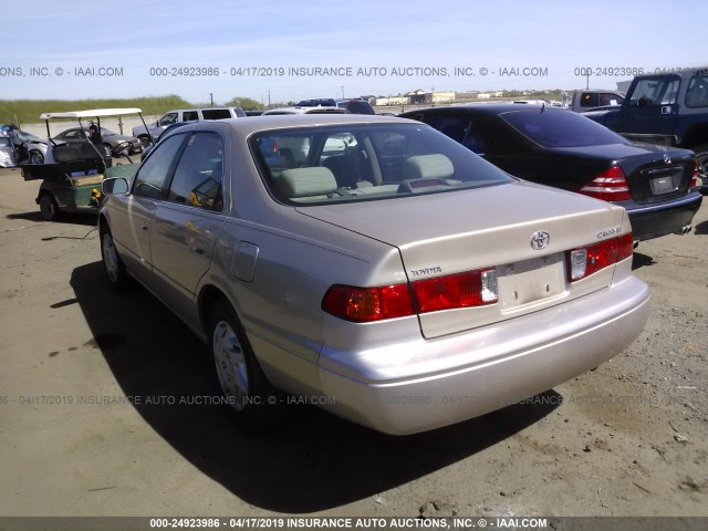 JT2BG22K6Y0467832 - 2000 TOYOTA CAMRY CE/LE/XLE BROWN photo 3