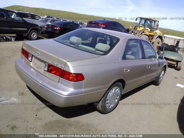 JT2BG22K6Y0467832 - 2000 TOYOTA CAMRY CE/LE/XLE BROWN photo 4