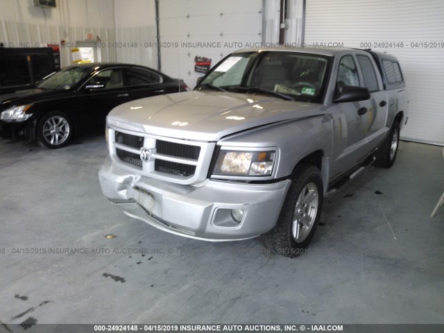 1D7HW38K78S579499 - 2008 DODGE DAKOTA SXT SILVER photo 2