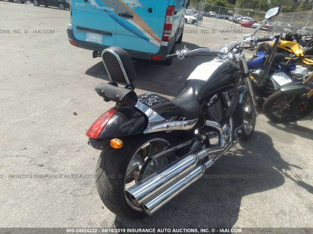 5VPHB26D473006137 - 2007 VICTORY MOTORCYCLES HAMMER 黑色 照片 4