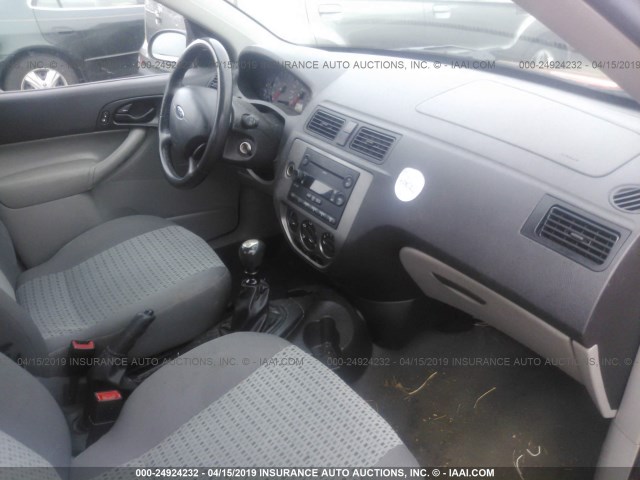 1FAFP34N77W314318 - 2007 FORD FOCUS ZX4/S/SE/SES RED photo 5