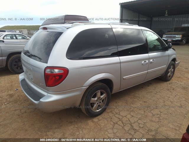 2D4GP44L94R527569 - 2004 DODGE GRAND CARAVAN SXT SILVER photo 4