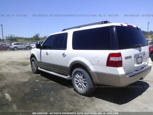 1FMJK1H5XBEF20082 - 2011 FORD EXPEDITION EL XLT/EL KING RANCH WHITE photo 3
