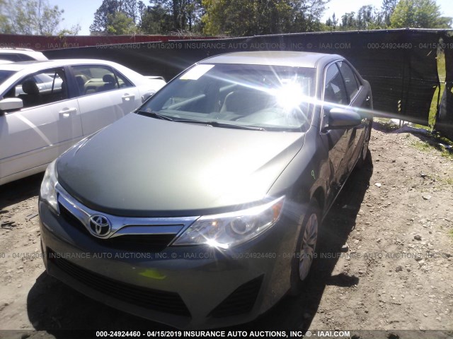 4T4BF1FK2DR287184 - 2013 TOYOTA CAMRY L/SE/LE/XLE GRAY photo 2