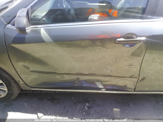 4T4BF1FK2DR287184 - 2013 TOYOTA CAMRY L/SE/LE/XLE 灰色 照片 6