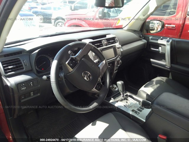 JTEBU5JR8J5582260 - 2018 TOYOTA 4RUNNER SR5 PREM/LTDL/TRAIL/TRD RED photo 5