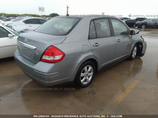 3N1BC1AP1AL368552 - 2010 NISSAN VERSA S/SL GRAY photo 4