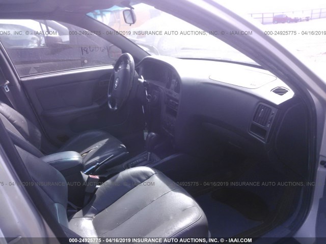 KMHDN56DX5U145536 - 2005 HYUNDAI ELANTRA GLS/GT SILVER photo 5