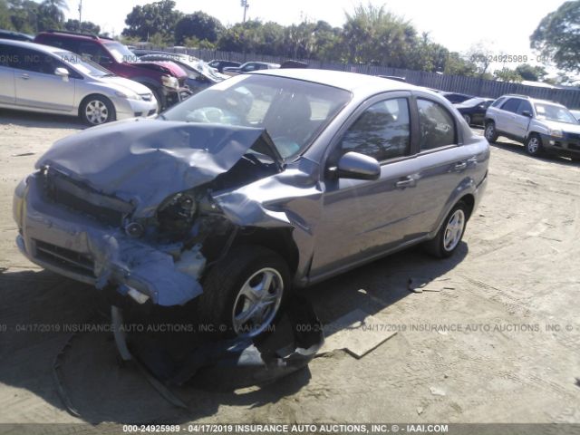 KL1TD5DE7AB125045 - 2010 CHEVROLET AVEO LS/LT GRAY photo 2